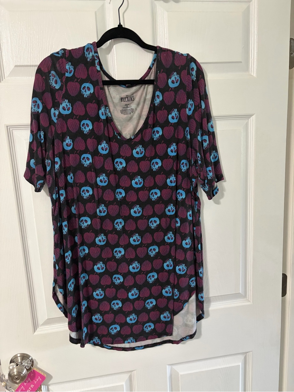 torrid Purple Short Sleeve Tee with Blue Skull & Berry Heart Print